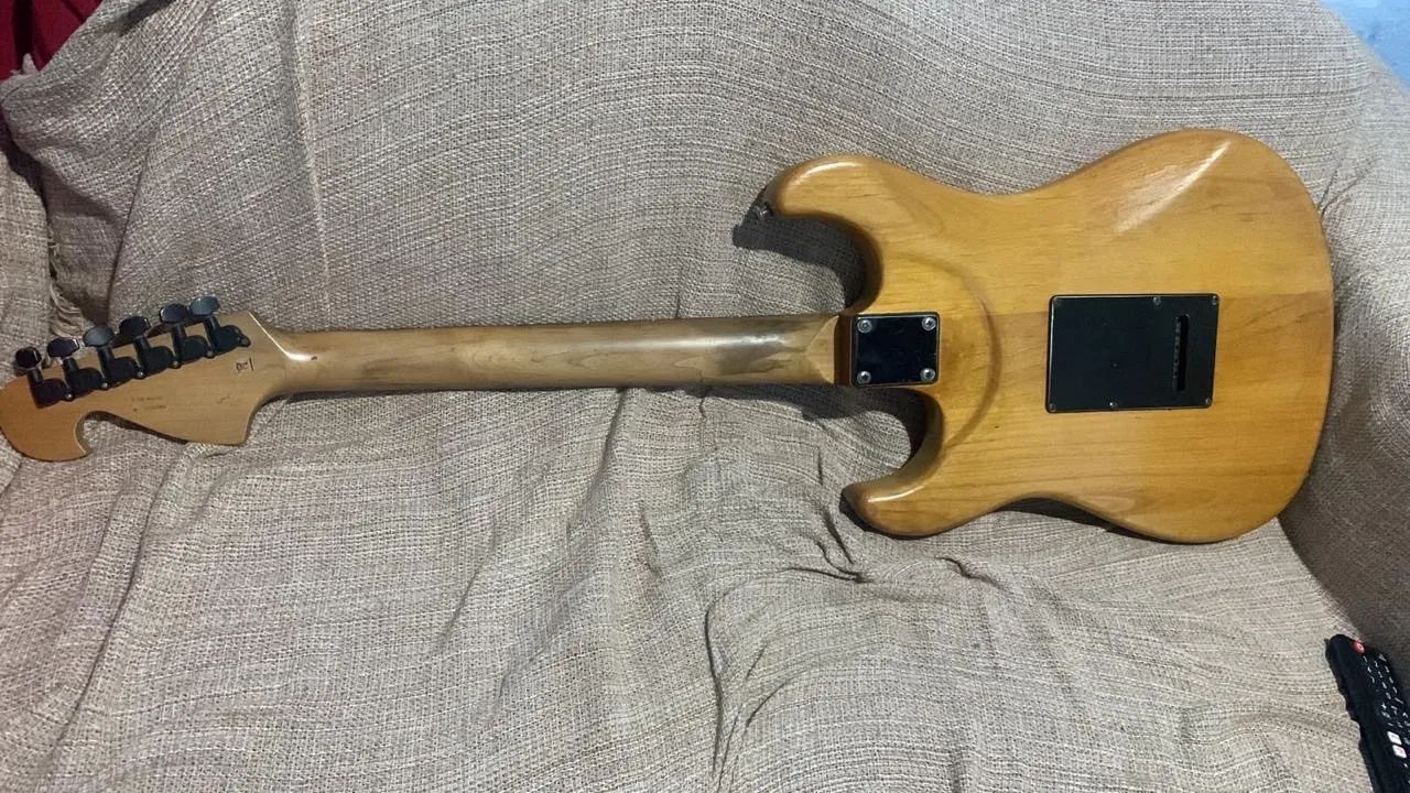Guitarra a Venda - Foto 3