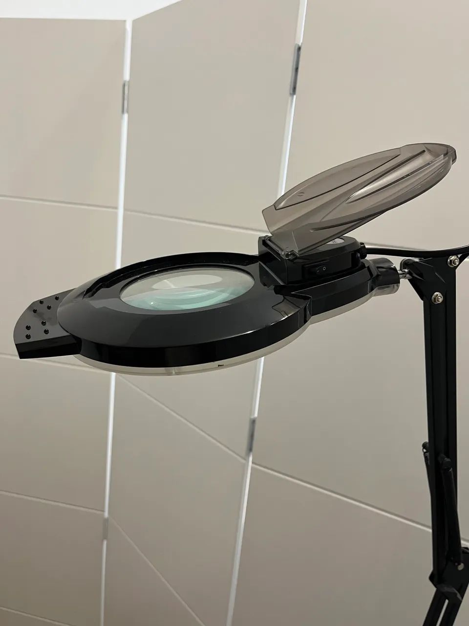 Luminária Lupa Preta