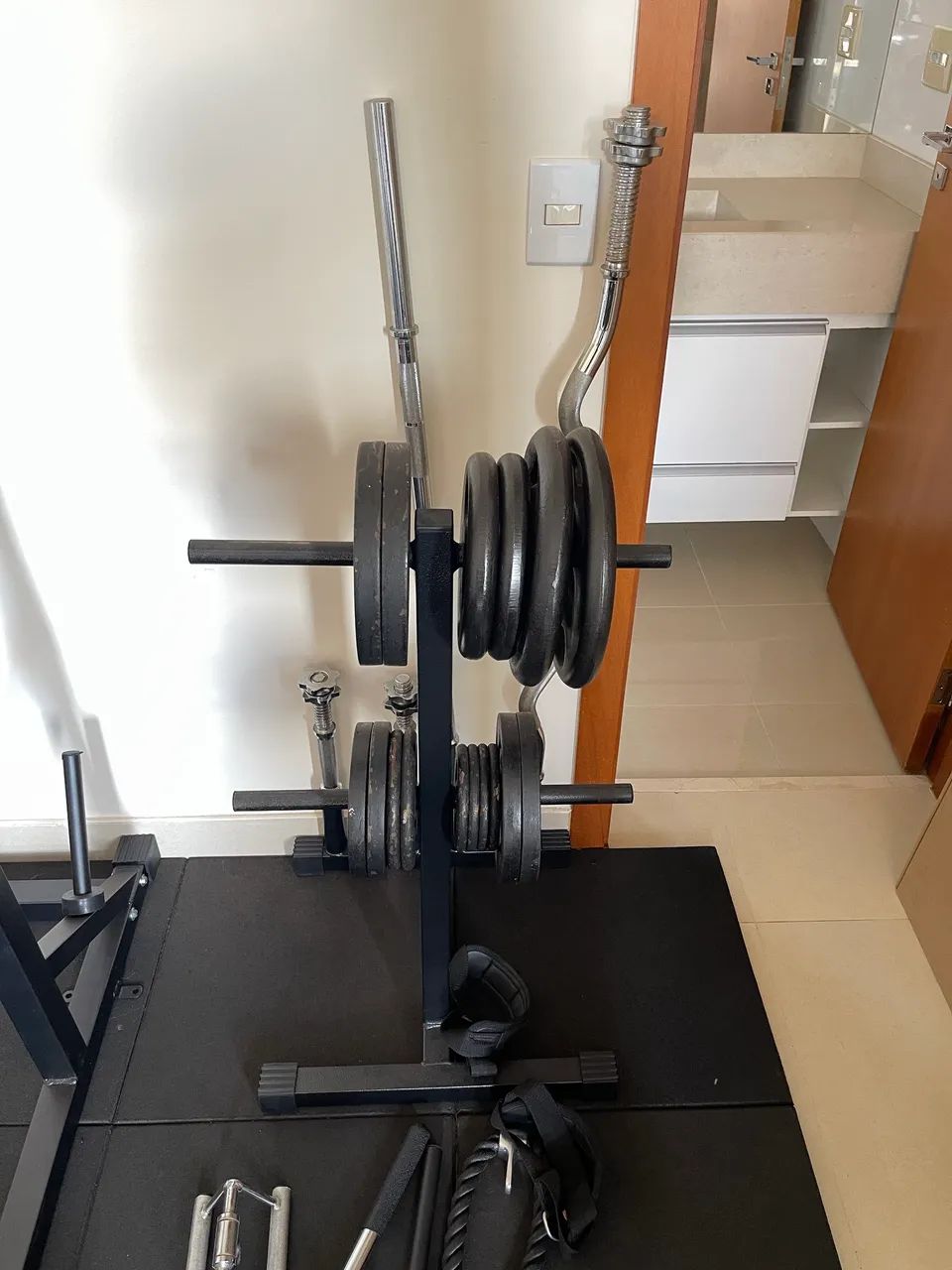 Academia caseira completa  - Foto 4