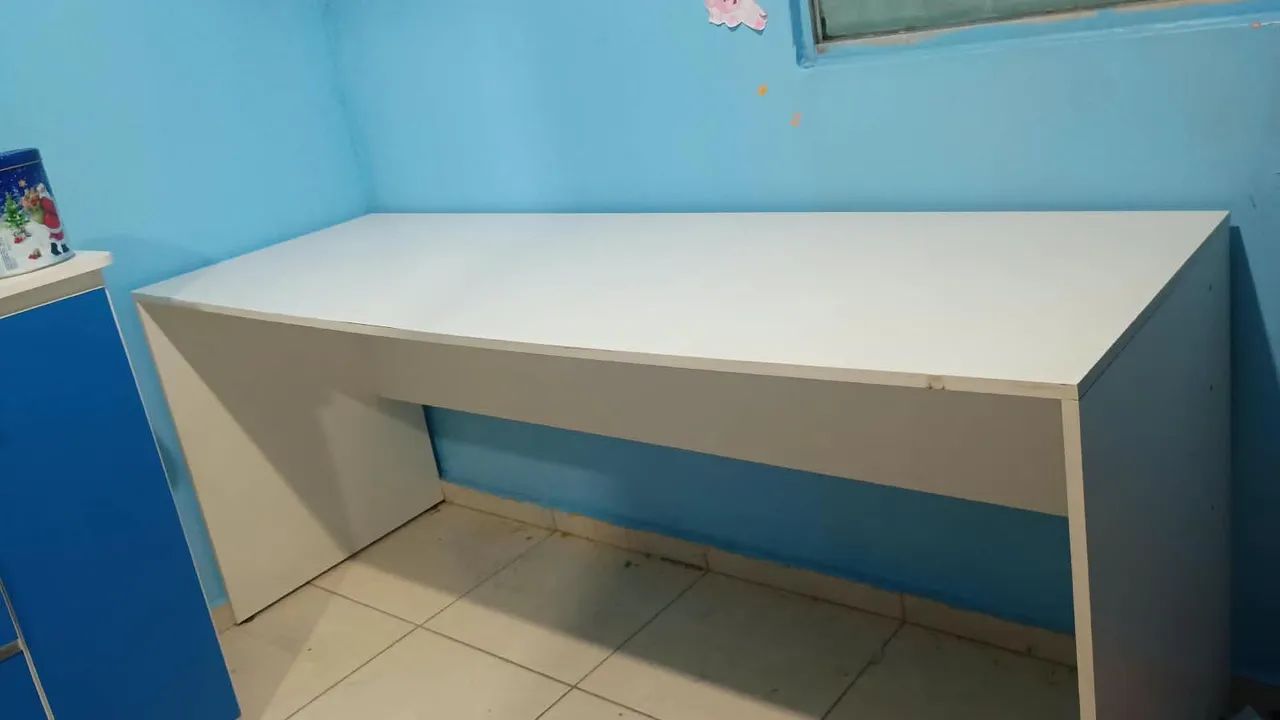 Mesa escrivaninha 