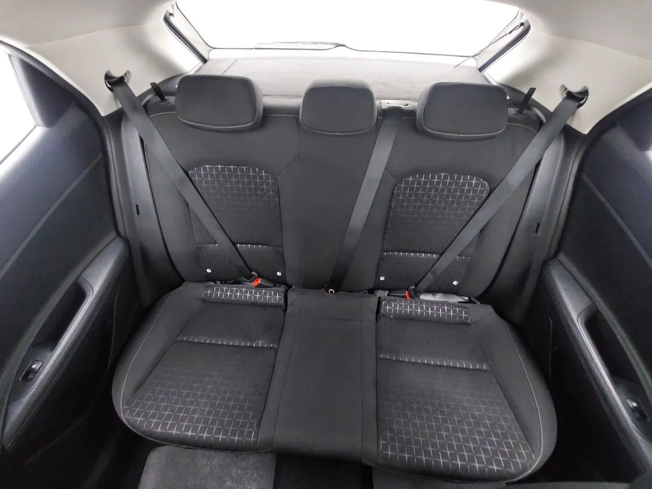Hyundai HB20 Limited 1.0 Flex 12V Mec., foto 18 de 18