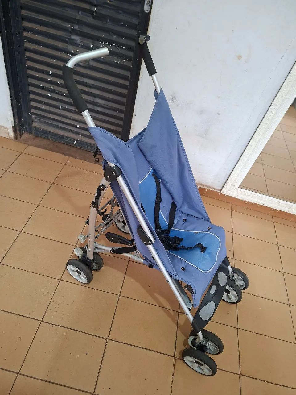Carrinho de passeio  - Foto 2