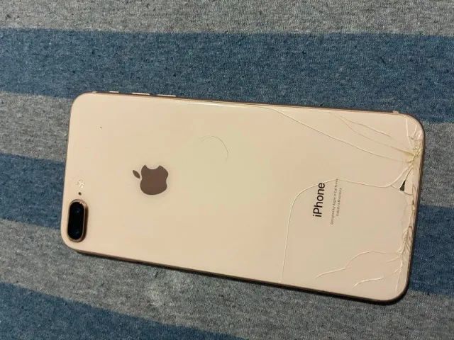 Iphone 8 plus - cor ouro rose - usado funcionando perfeitamente - Foto 3