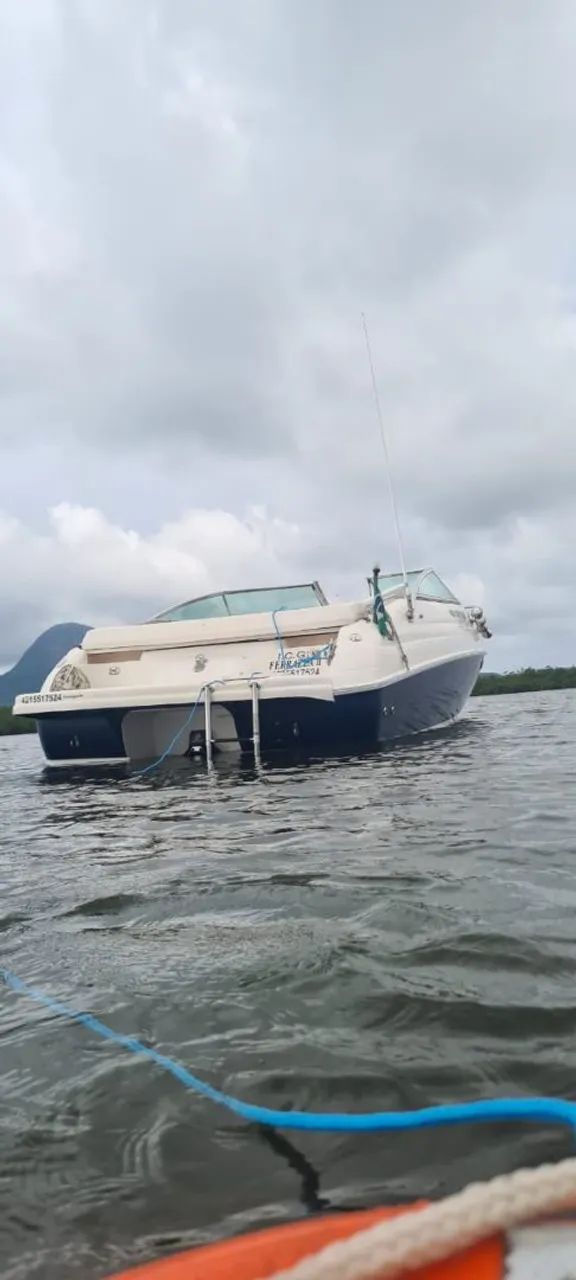 Lancha Triton modelo 225 ano:2011 - Foto 2