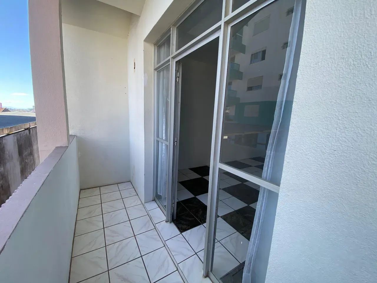 Apartamento 3 Dormitórios com 96m², Andar Alto e Vista Mar. - Foto 5