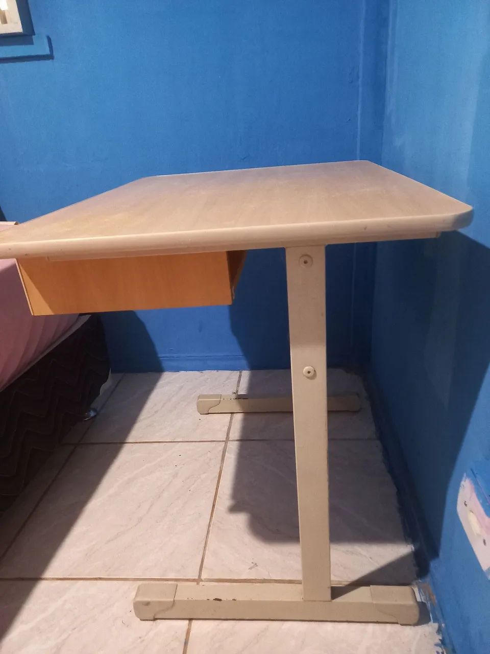 Escrivaninha  - Foto 2