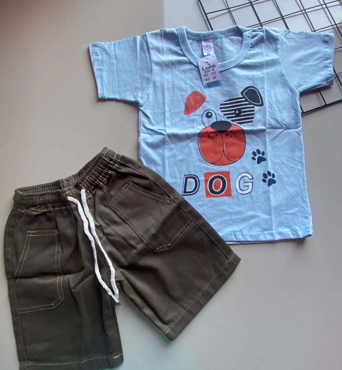 Roupas de crianças