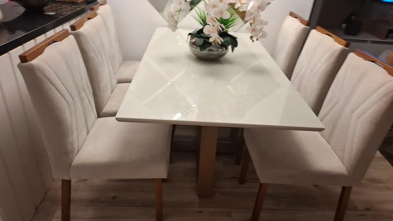 Mesa com 6 cadeiras - Foto 3