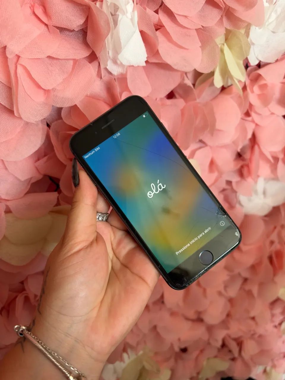 iPhone 8