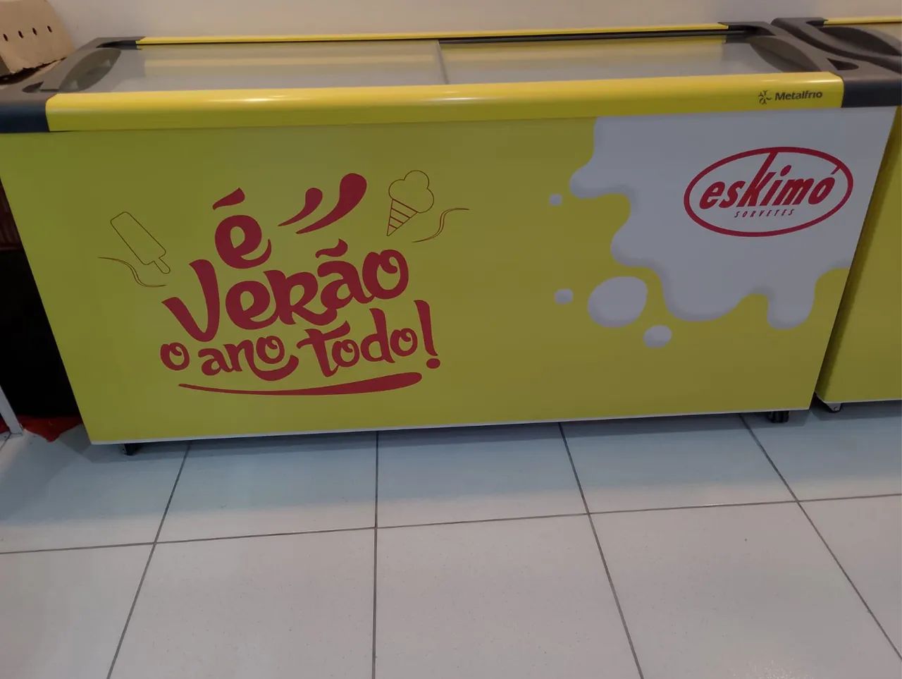 FREEZER COM DEFEITO METALFRIO 491 litros