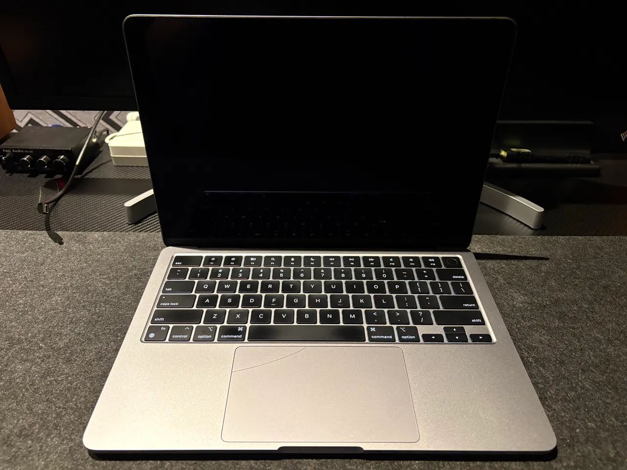 MacBook Air M2 8GB 256 SSD - Foto 2