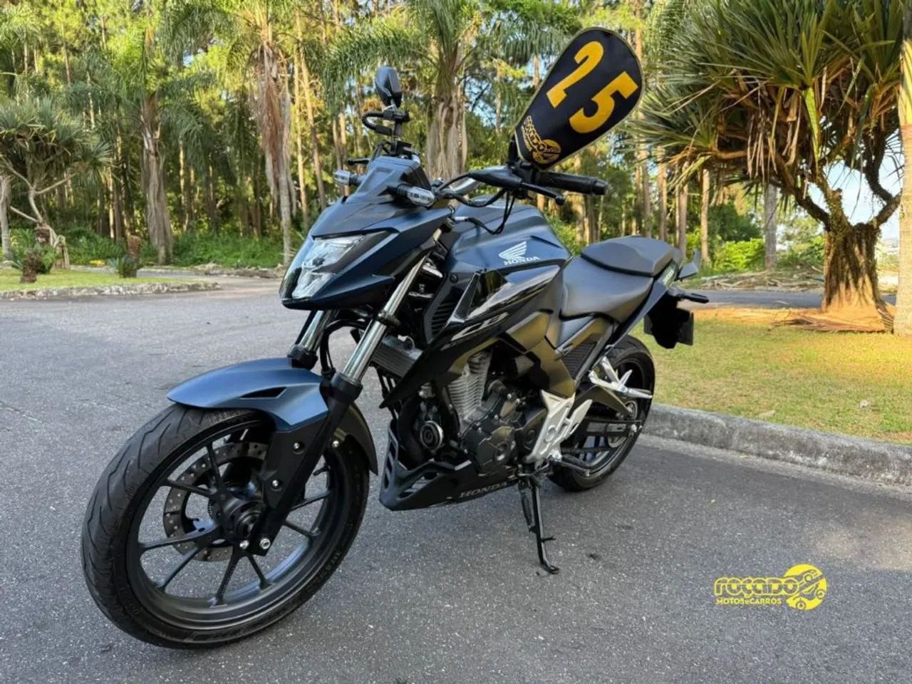 CB 300F Twister Flex ABS - Foto 4