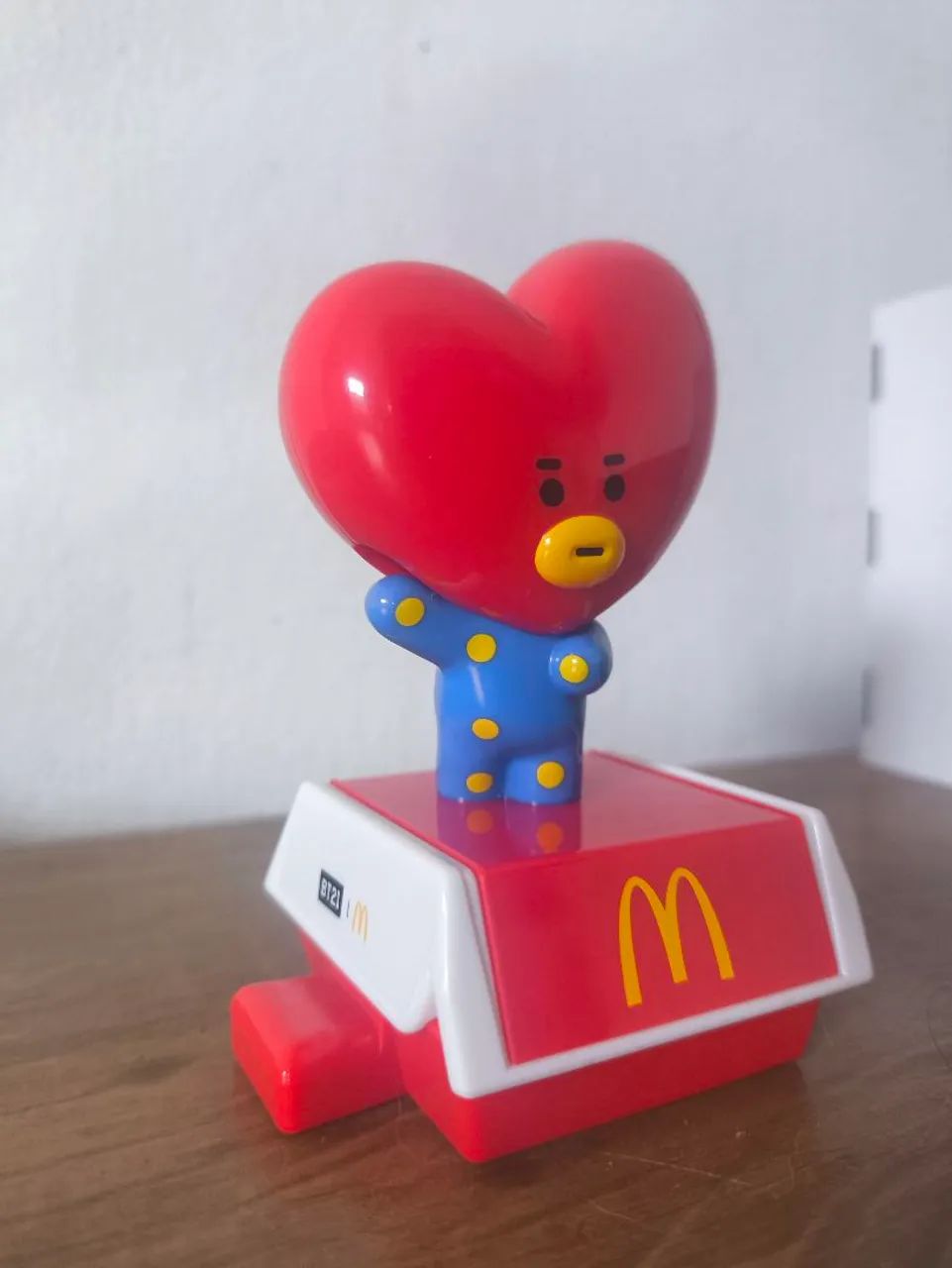 BT21 Tata - Mc Donald's  - Foto 2