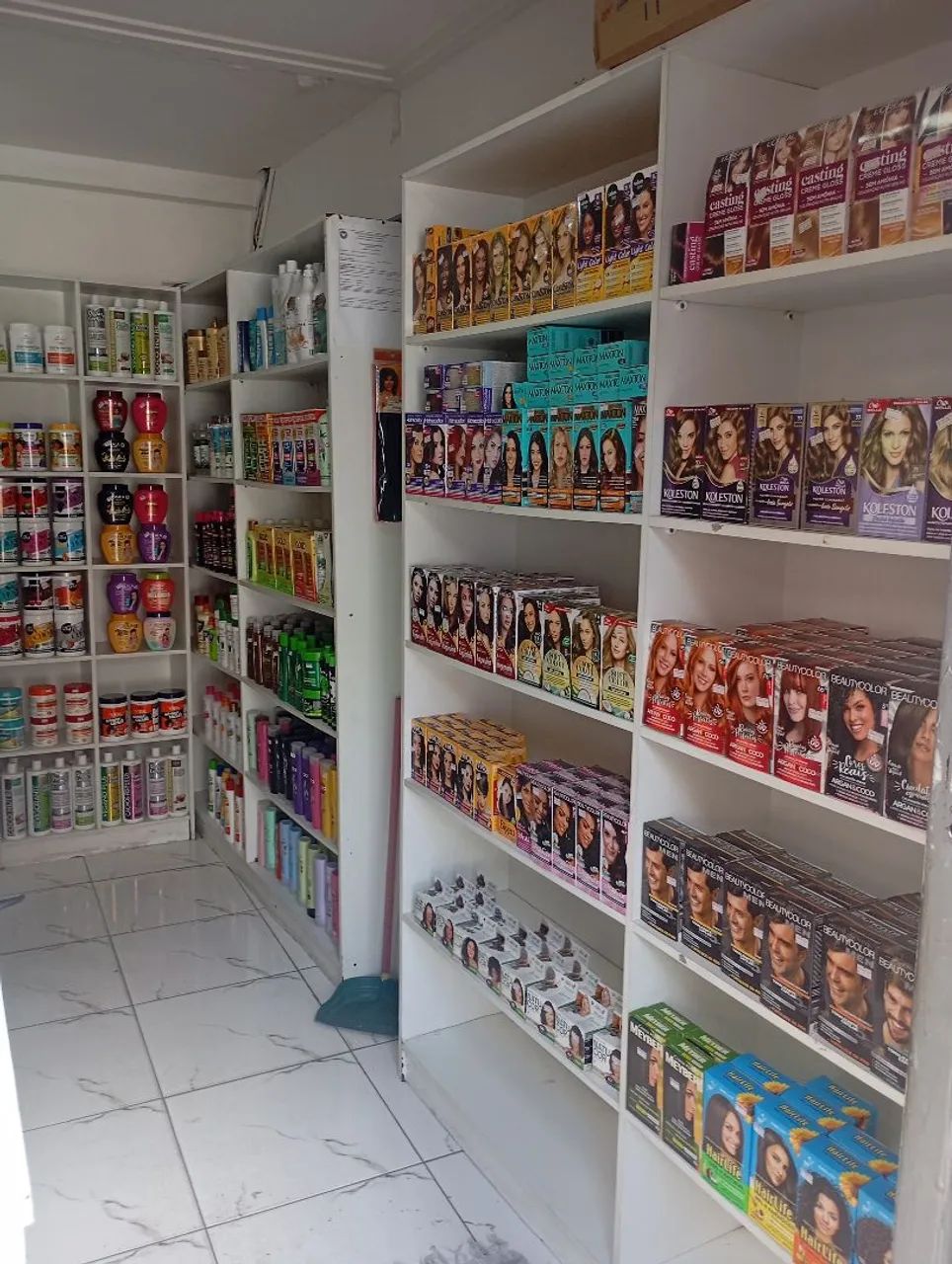 Vendo prateleiras para cosméticos  - Foto 3