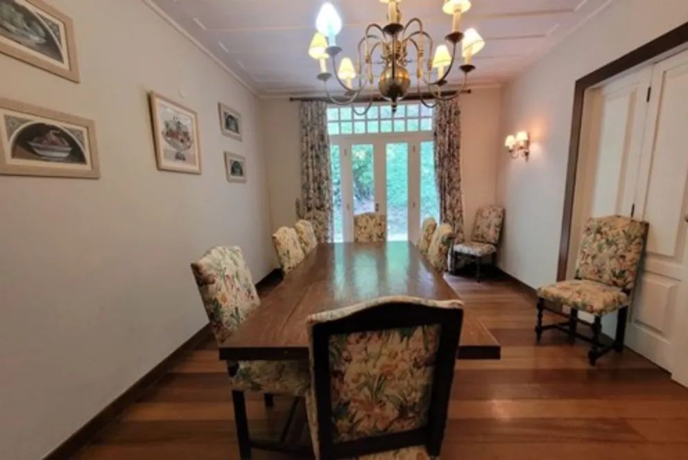 Casa para venda em Posse com 5 quartos, sendo 3 suítes, 256m² - Foto 2