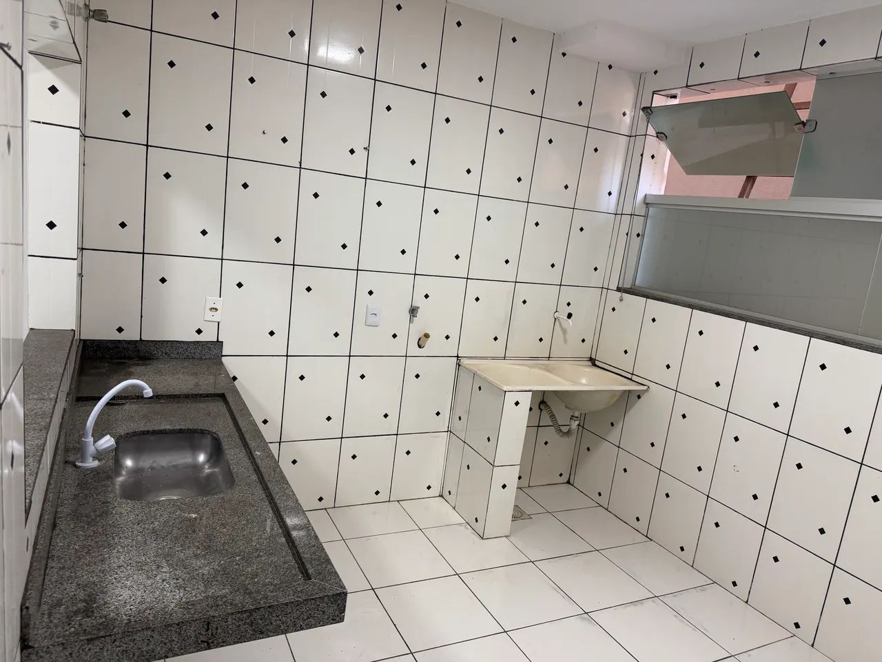 Aluga se apt de 2/4 bairro São Carlos Anápolis  - Foto 5