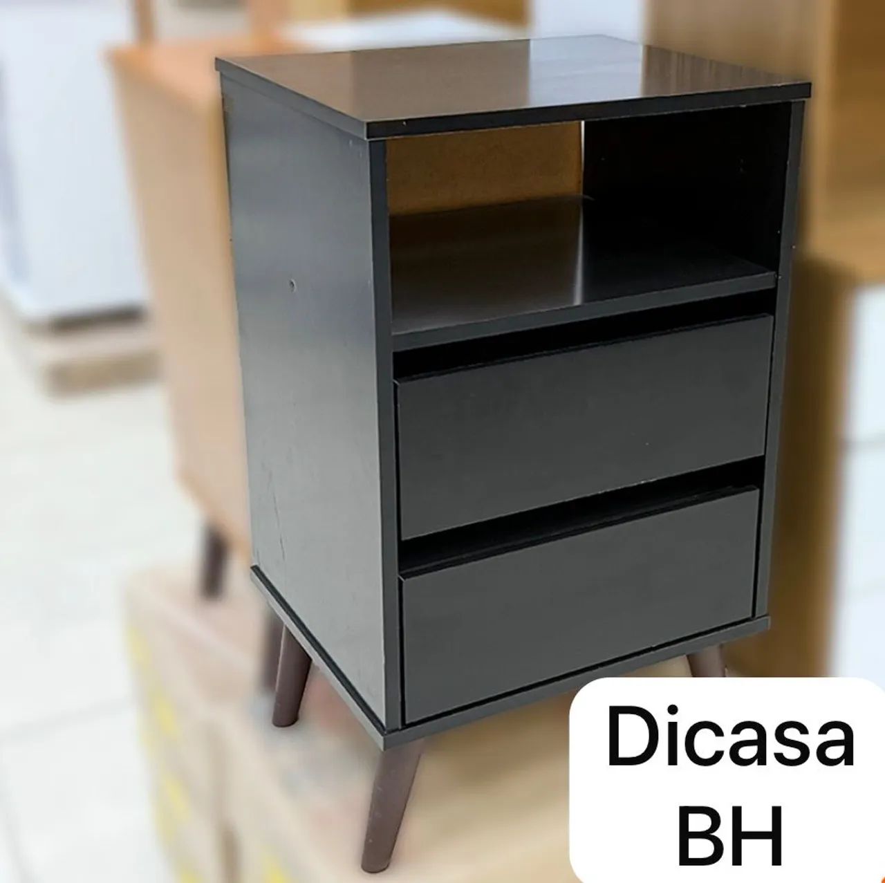 Mesa de cabeceira retrô pés palito - Foto 4