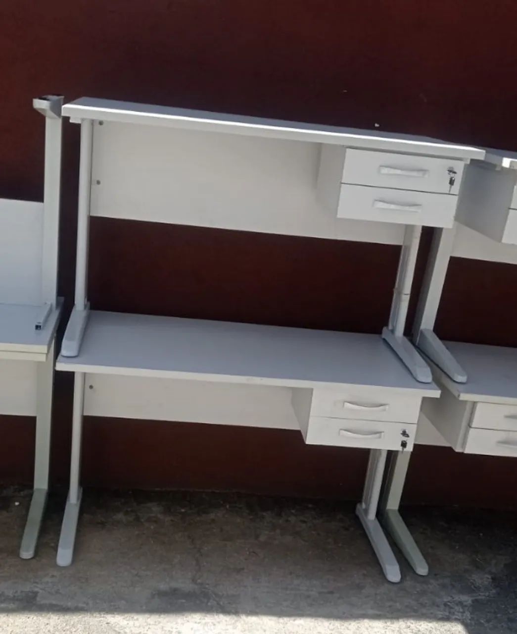 MESA PARA ESCRITÓRIO - Foto 2
