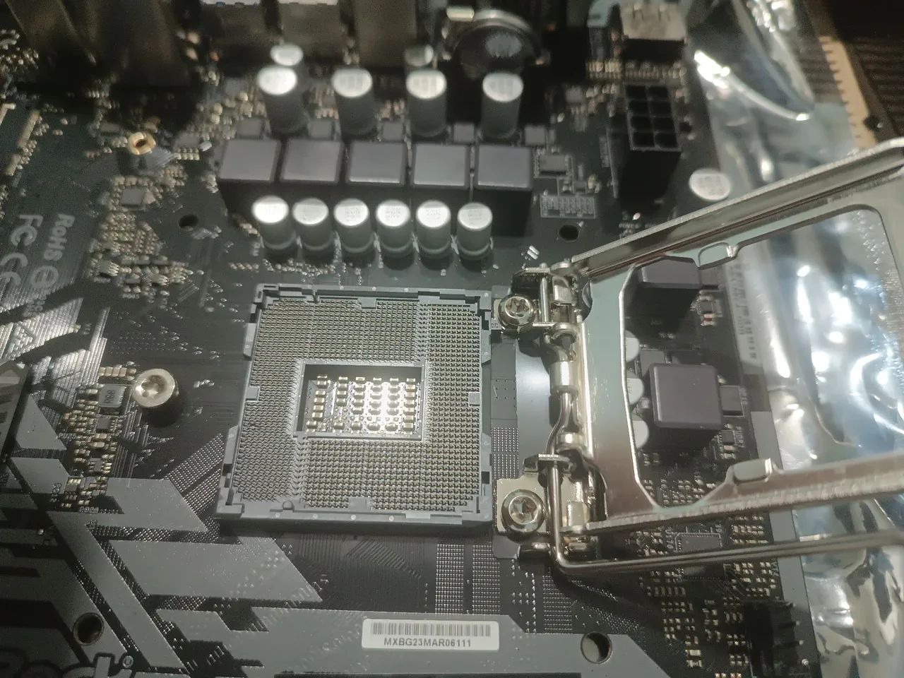 Placa mãe h510m-HVS R2.0 QUEBRADA - Foto 3