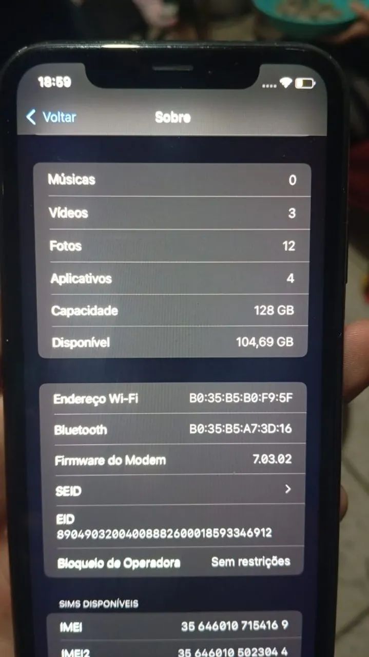iPhone xr preto semi novo  - Foto 5