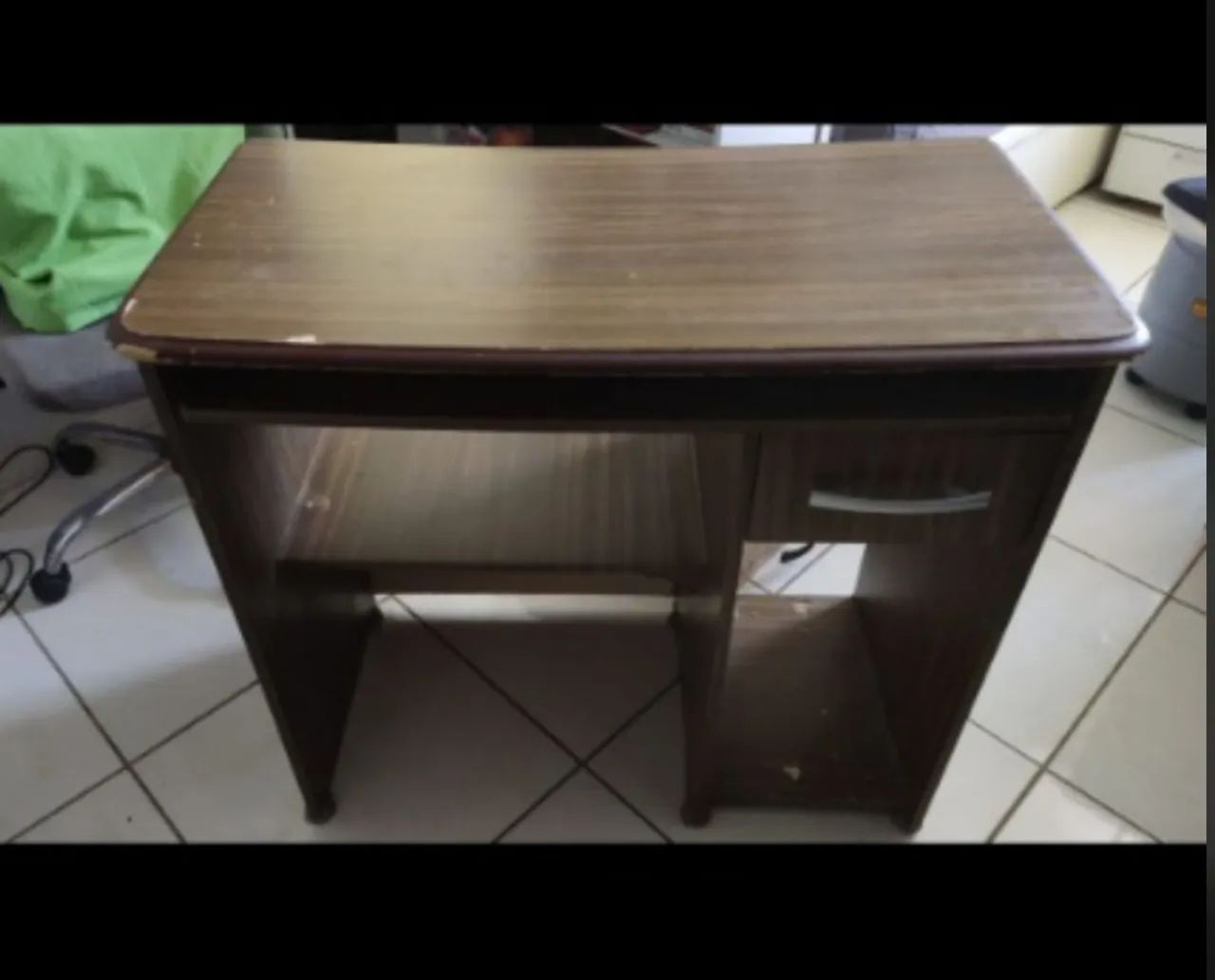 Escrivaninha / Mesa para Computador com Gaveta e Suporte de Teclado - Foto 3