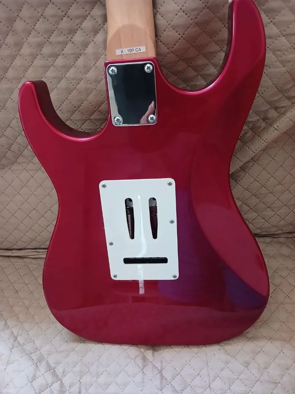 Guitarra Washburn "Novíssima " - Foto 2