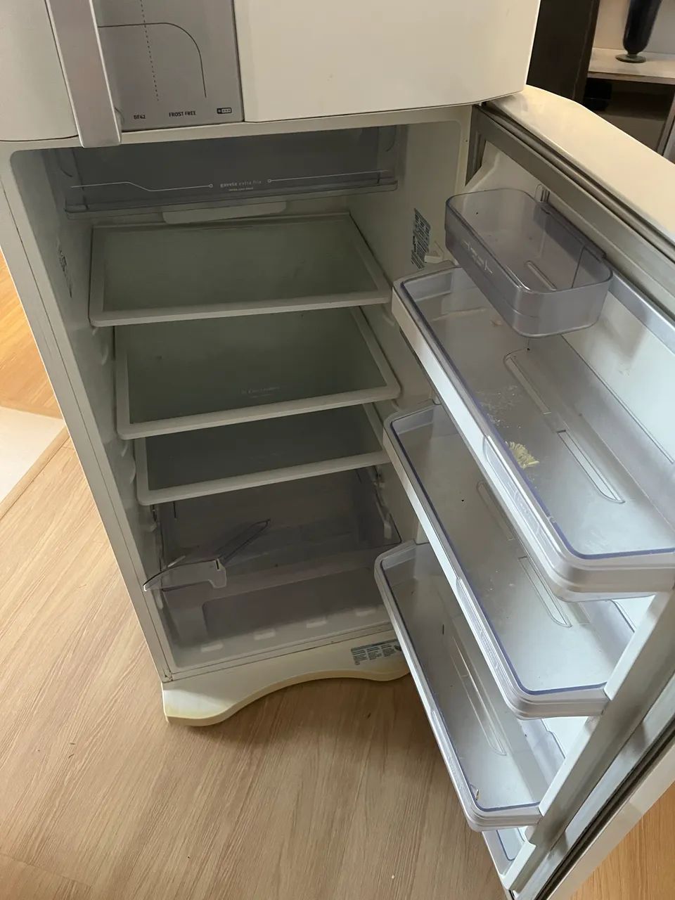 Vendo geladeira 