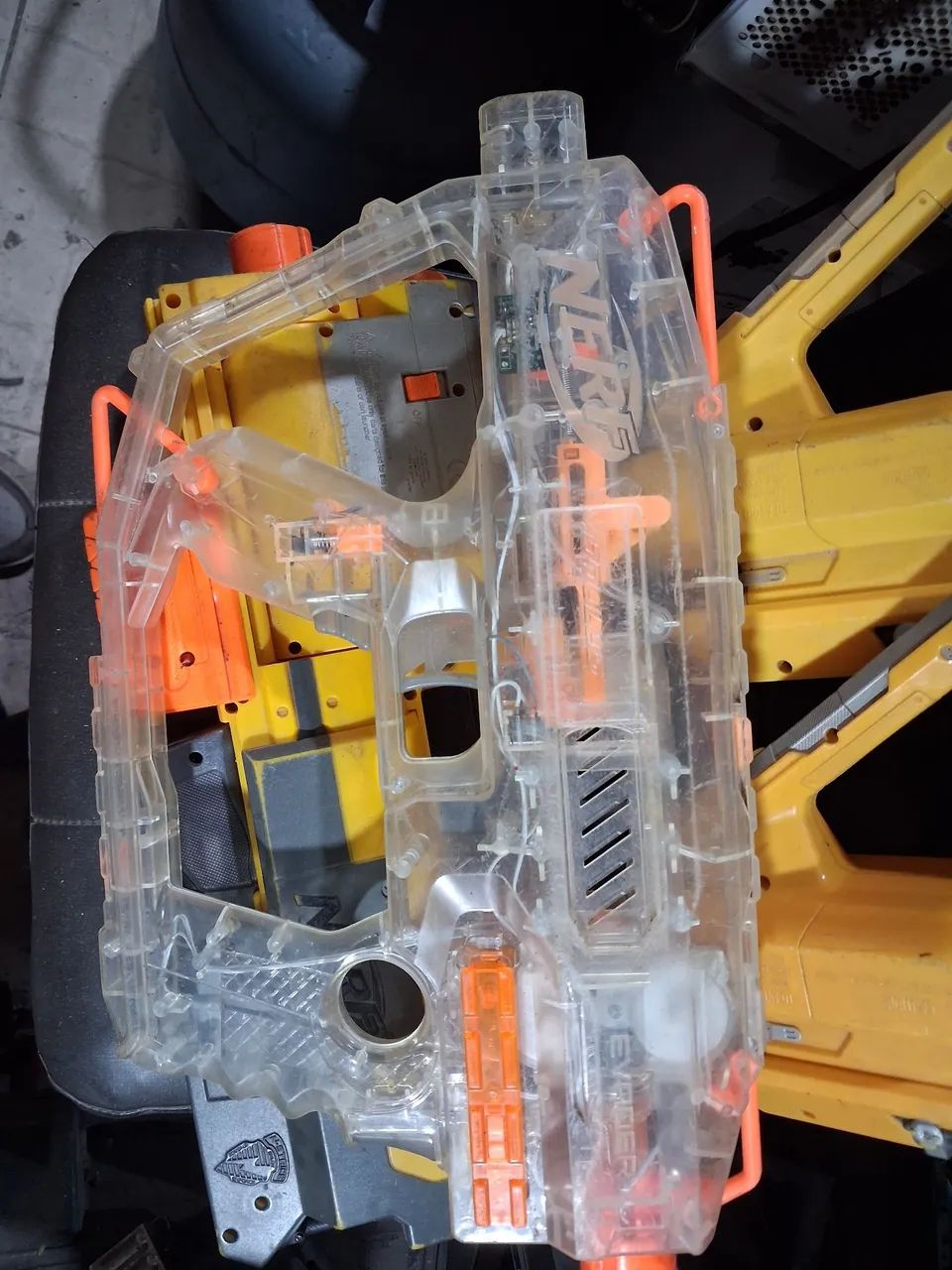 Lote com 5 Nerf sucata - Foto 4