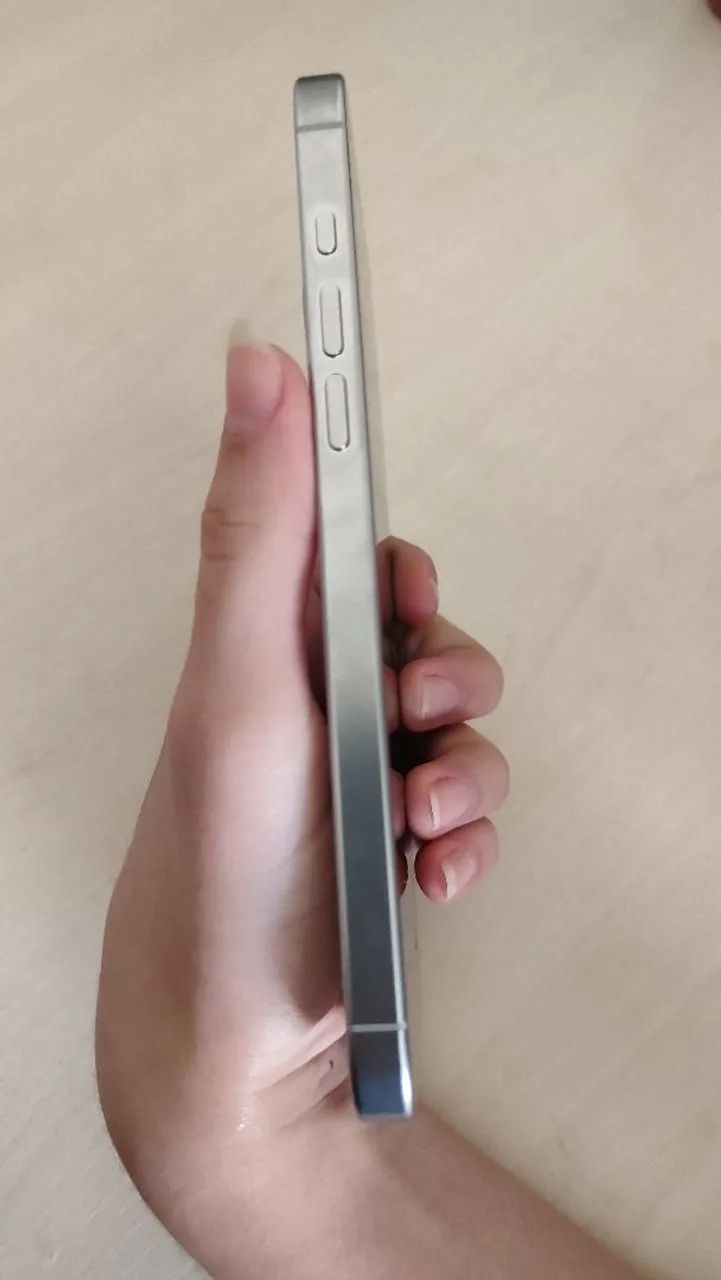 iPhone 16 Pro Max 256 gb 96% - Foto 5
