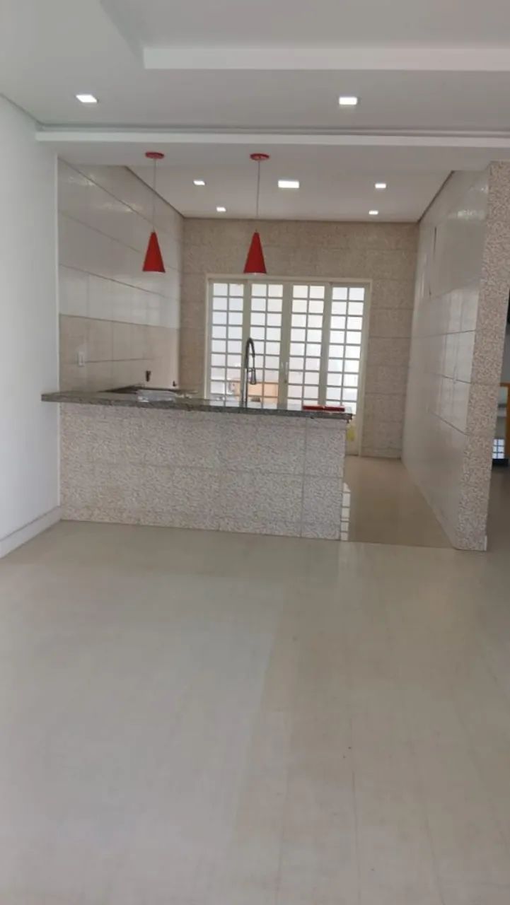 Excelente Sobrado 3 Quartos com Piscina, Churrasqueira e Conceito Aberto - Foto 5