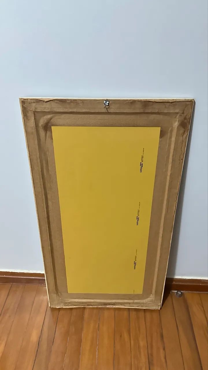 Espelho de parede com moldura  - Foto 2
