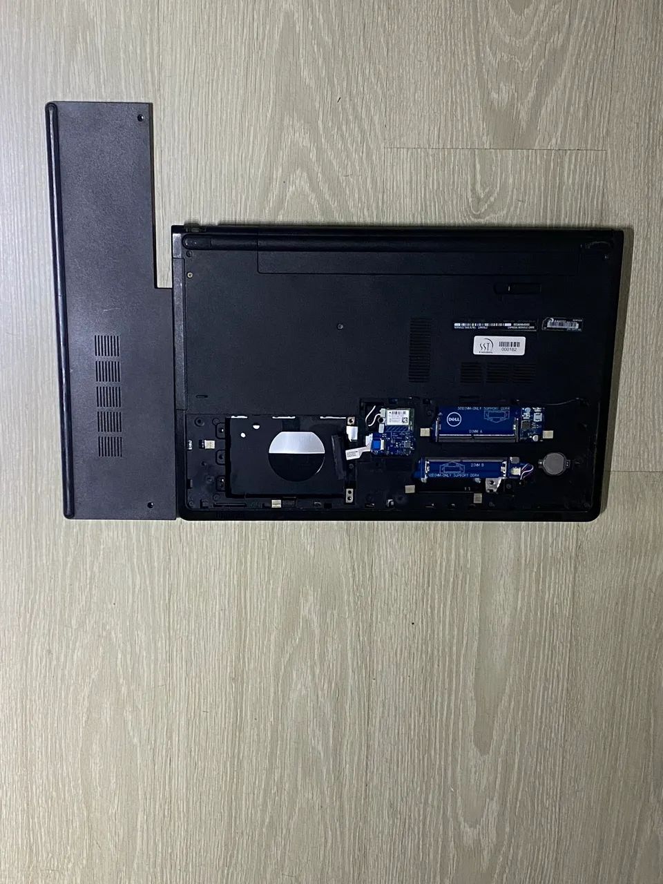 Notebook Dell para retirar de peças  - Foto 3