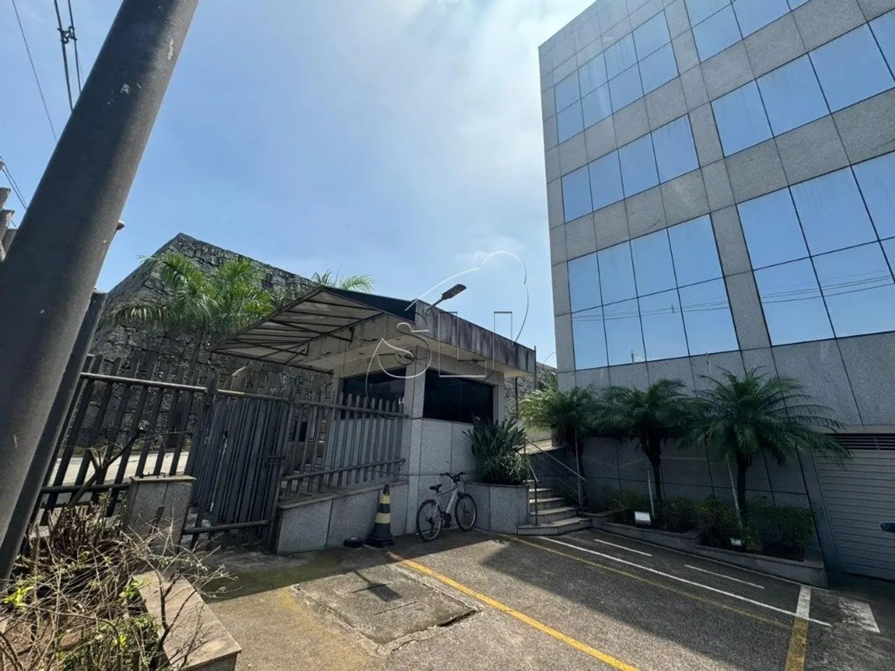 GALPÃO / PRÉDIO INDUSTRIAL DE ALTO PADRÃO - Foto 3