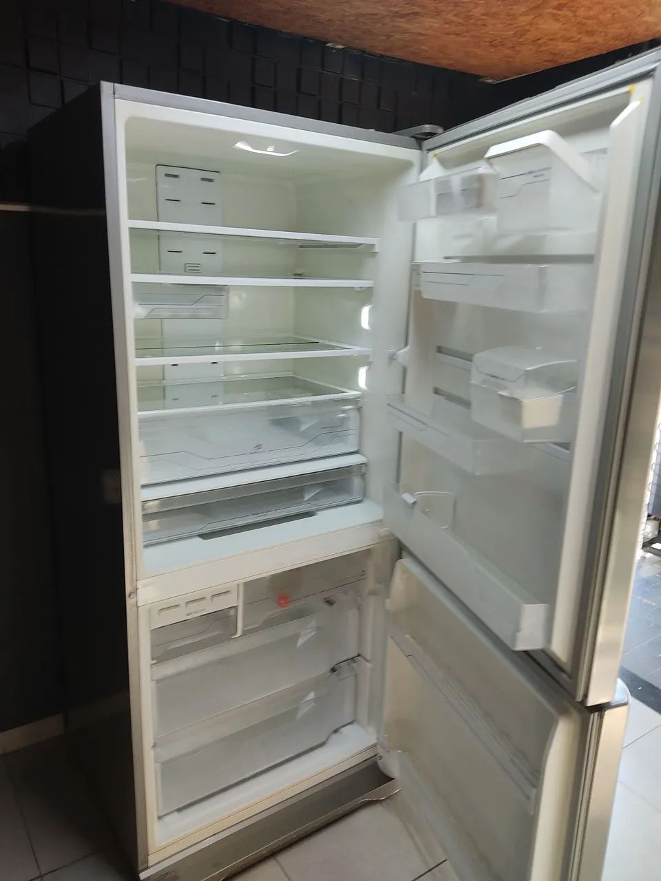Geladeira Eletrolux  - Foto 4