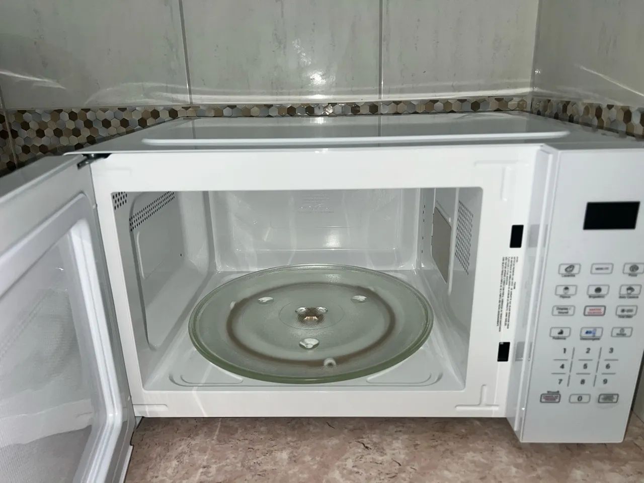 Vendo Microondas Novo - Foto 3