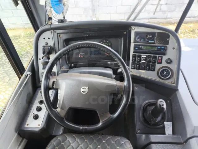 ITAÚNA/MG-ÔNIBUS VOLVO MPOLO IDEALE R 2013/2013 - 46 PASSAGEIROS - Foto 10