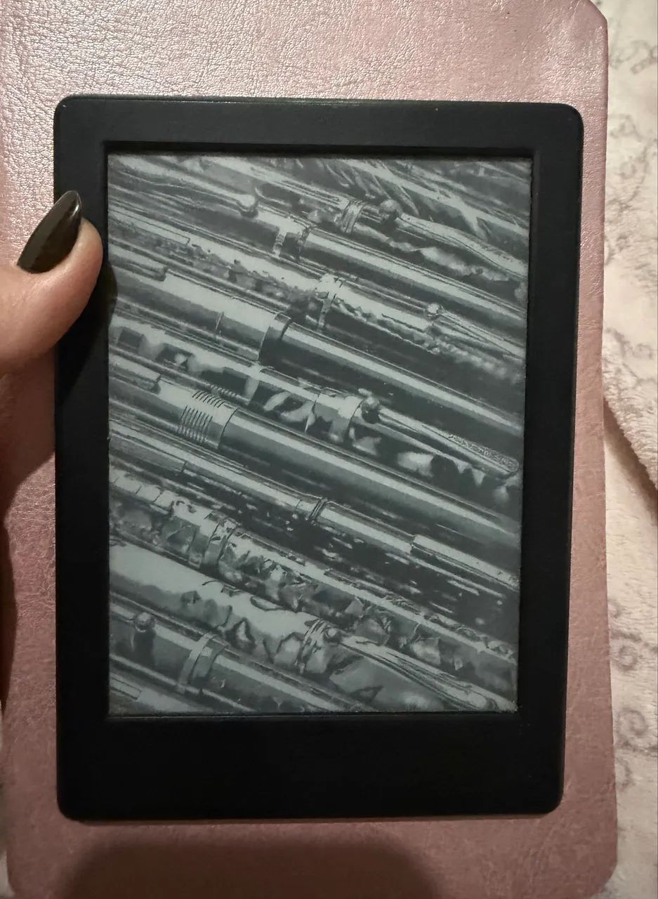 Kindle 8ª Geração 6 - Touchscreen - Muito conservado  - Foto 2