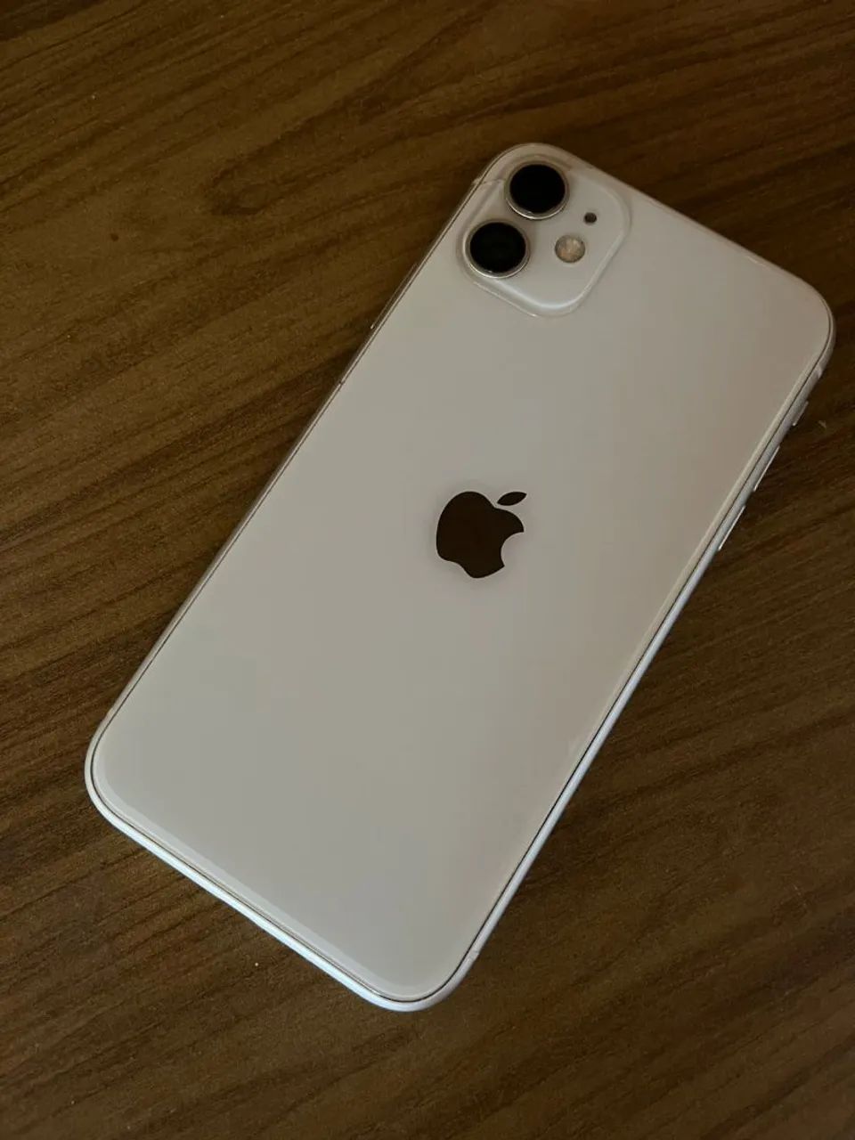 Iphone11 muito conservado e sem nenhum defeito