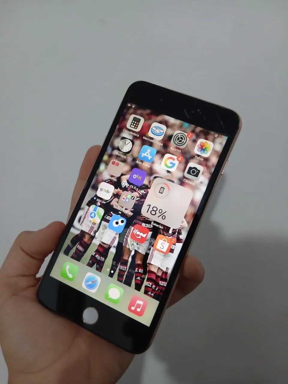 iPhone 8 Plus 256GB - Tela e Bateria Novas!  - Foto 2