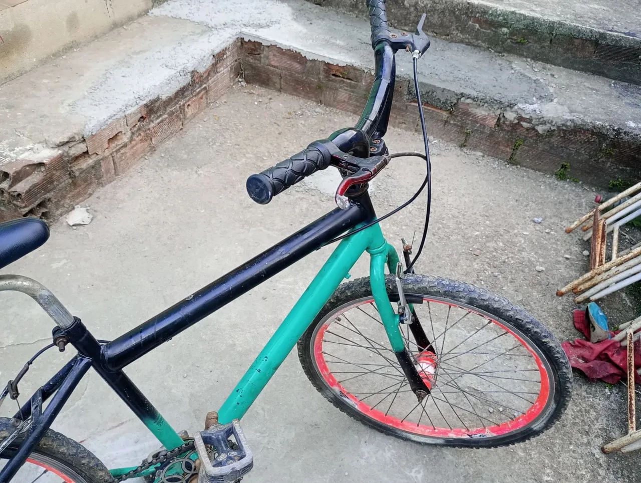 Vendo baik aro 24 - Foto 2