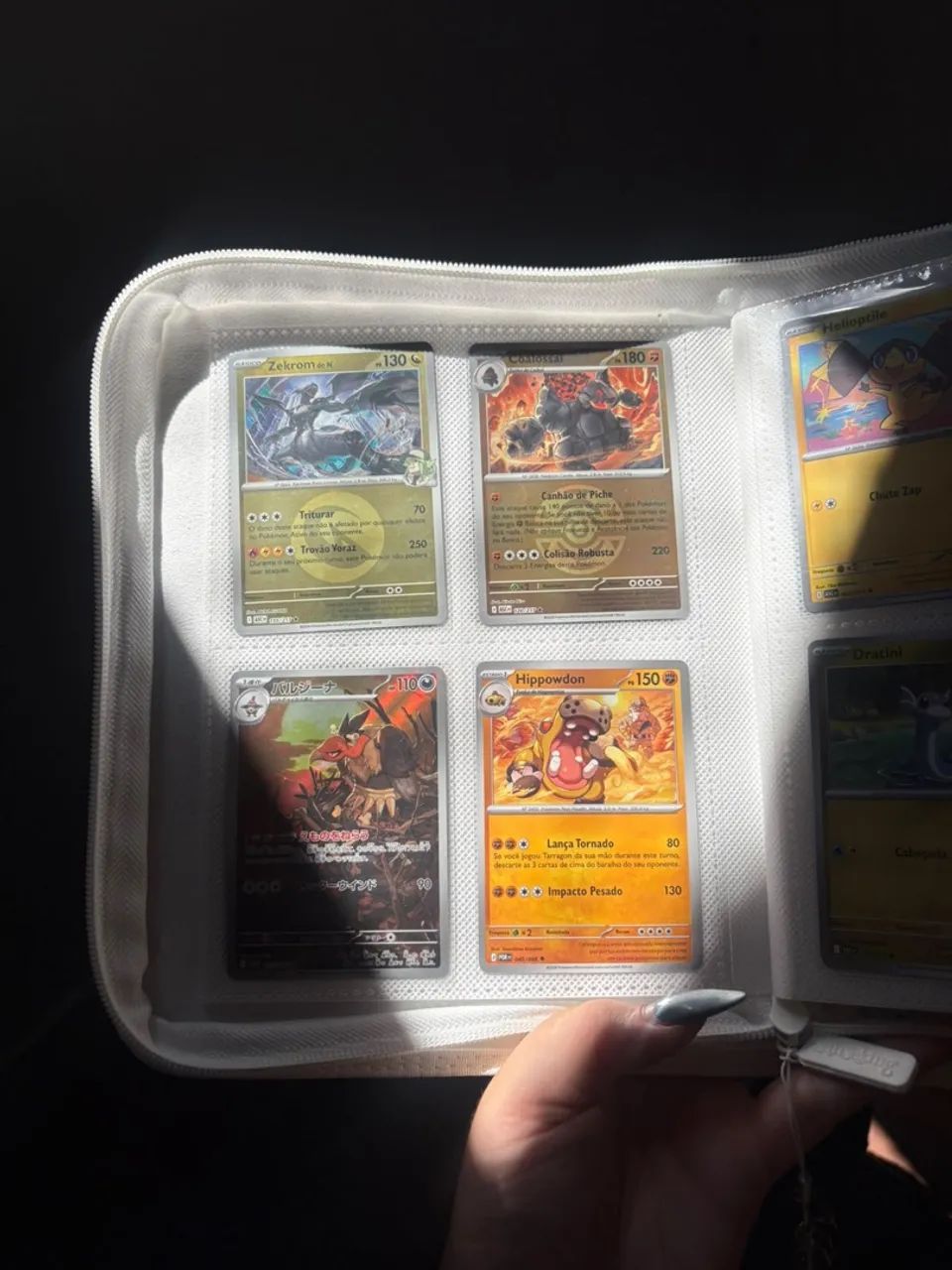 Binder de Pokémon com Cartas diversas  - Foto 3