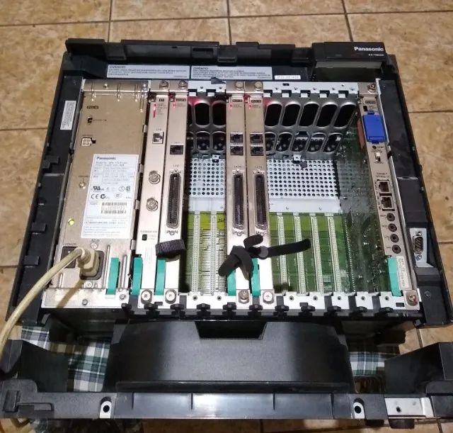 Central Telefônica Panasonic KX-TDE200 Completa Funcionando