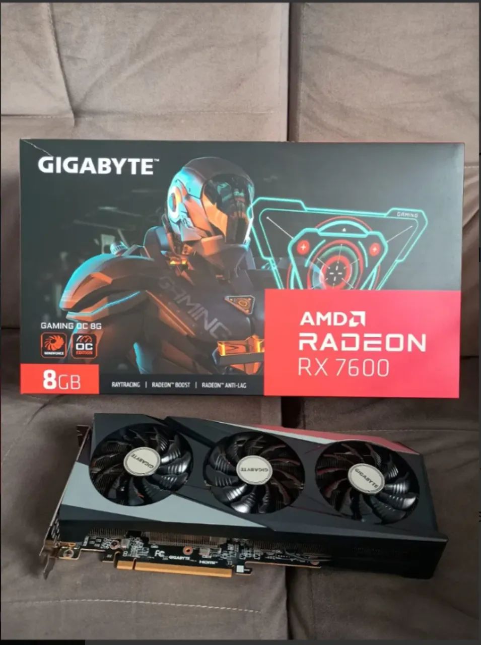 RX 7600 8GB Triple Fan 