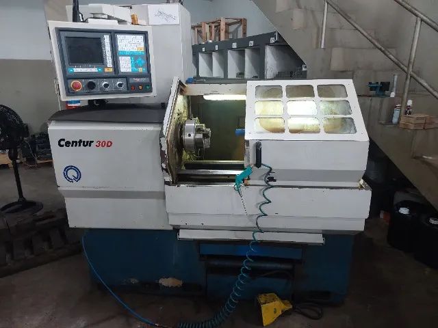 TORNO CNC ROMI CENTUR 30D