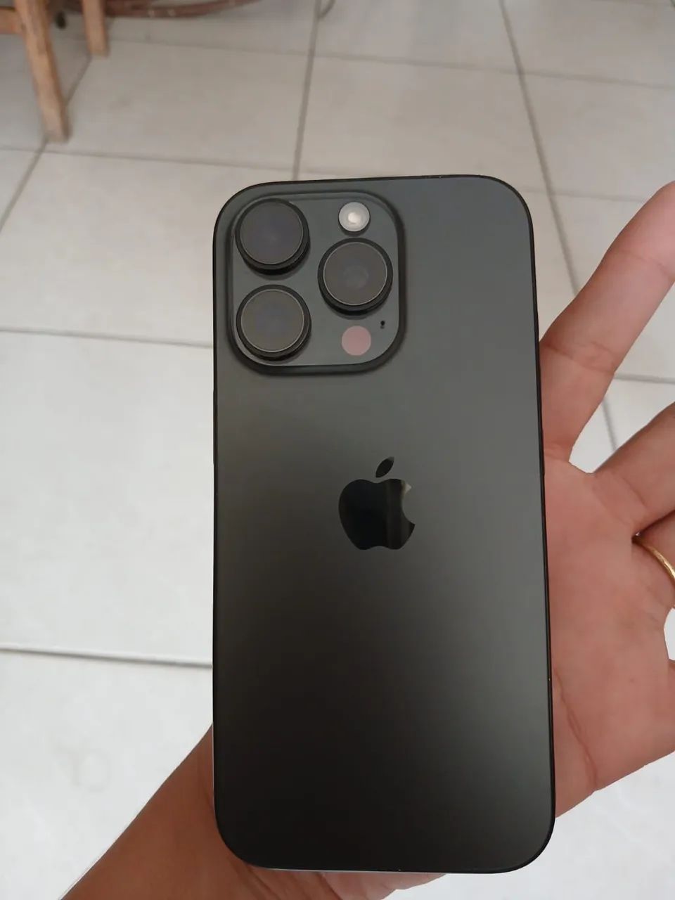 iPhone 16 Pro - Foto 2