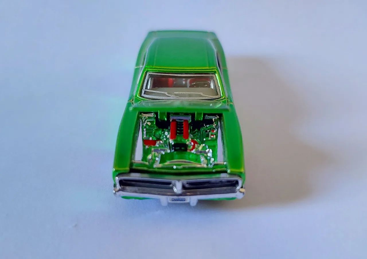 Miniatura Maisto Premium 1.64 - Foto 2