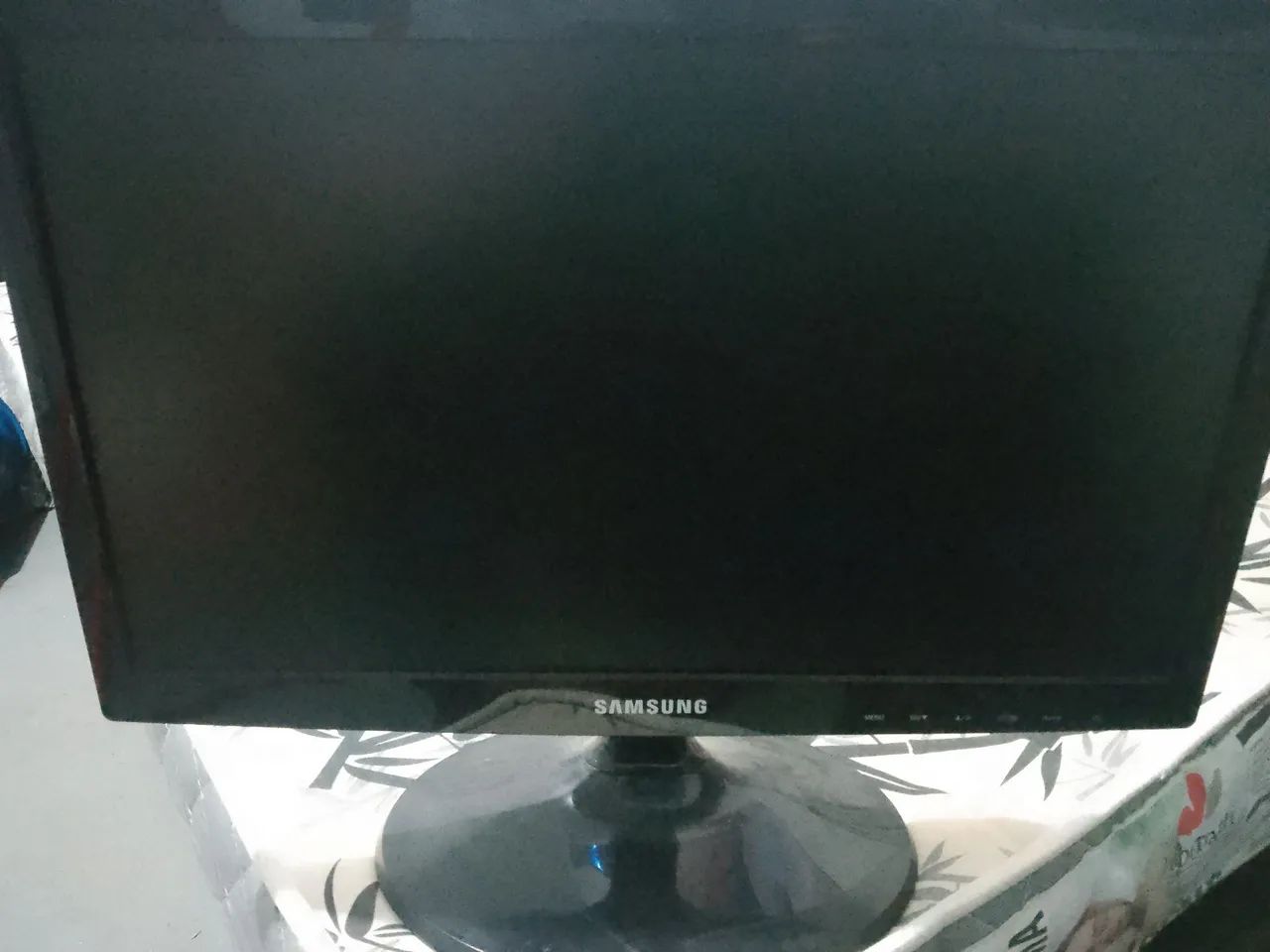 Monitor samsung impecável 