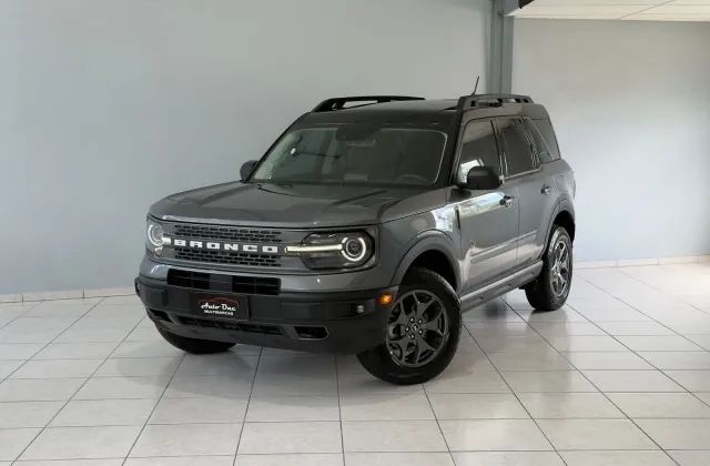 Ford Bronco 2024