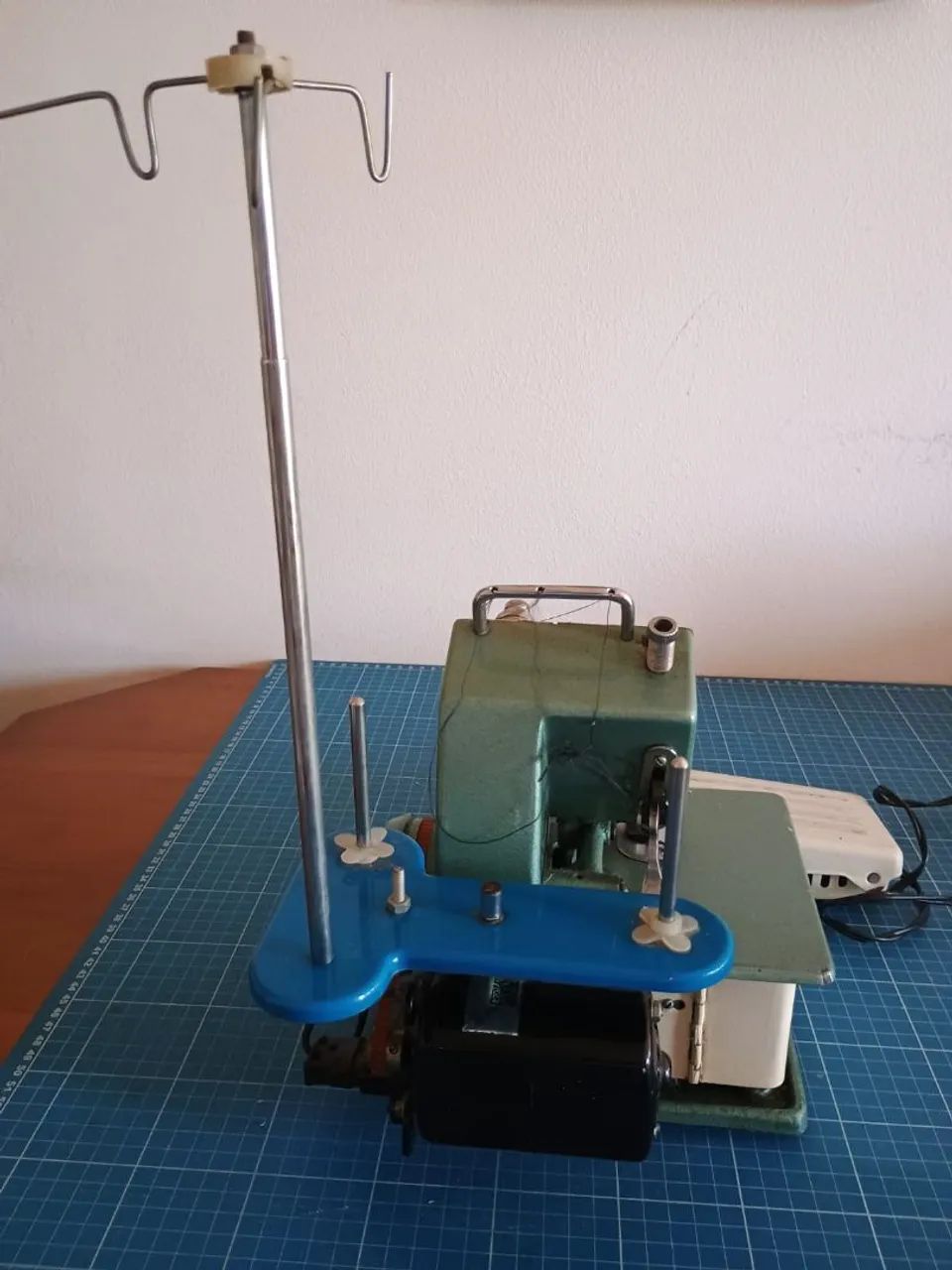 Máquina Overloque Chinesa  - Foto 3
