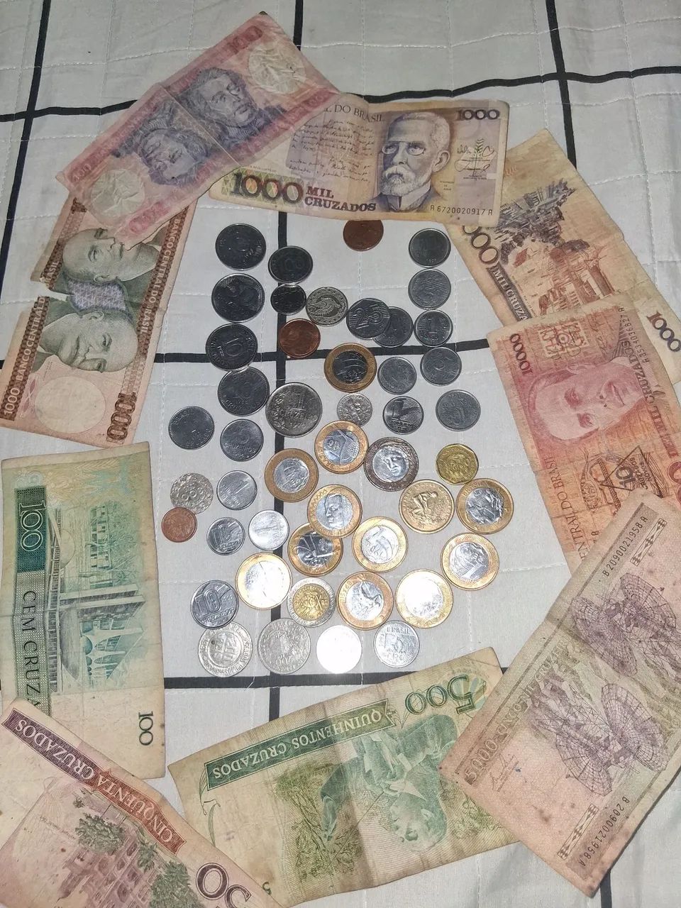 Coleção de moedas e Notas Antigas - Foto 2